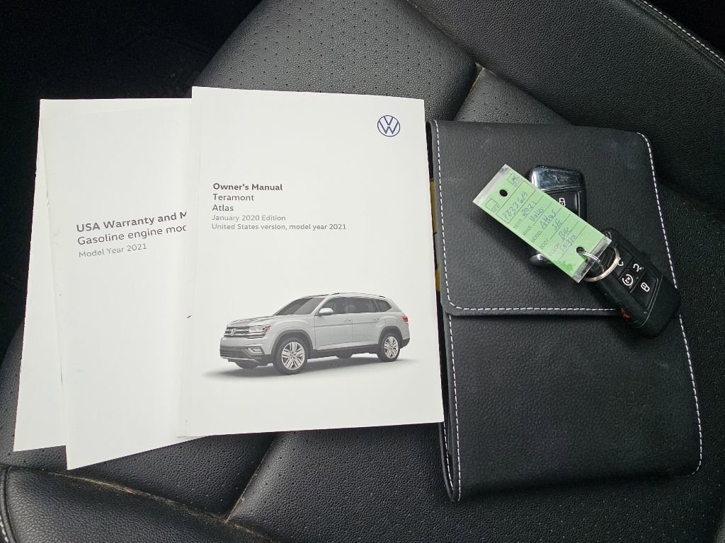 Used 2021 Volkswagen Atlas SE w/ Towing Package AWD/4WD image 12