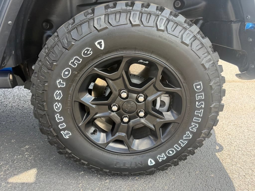 Used 2023 Jeep Wrangler Unlimited w/ Cold Weather Group AWD/4WD image 37