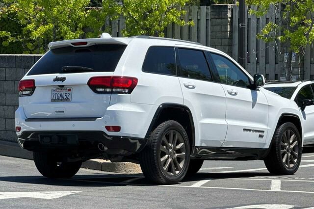 Used 2016 Jeep Grand Cherokee Limited 75th Anniversary RWD image 4