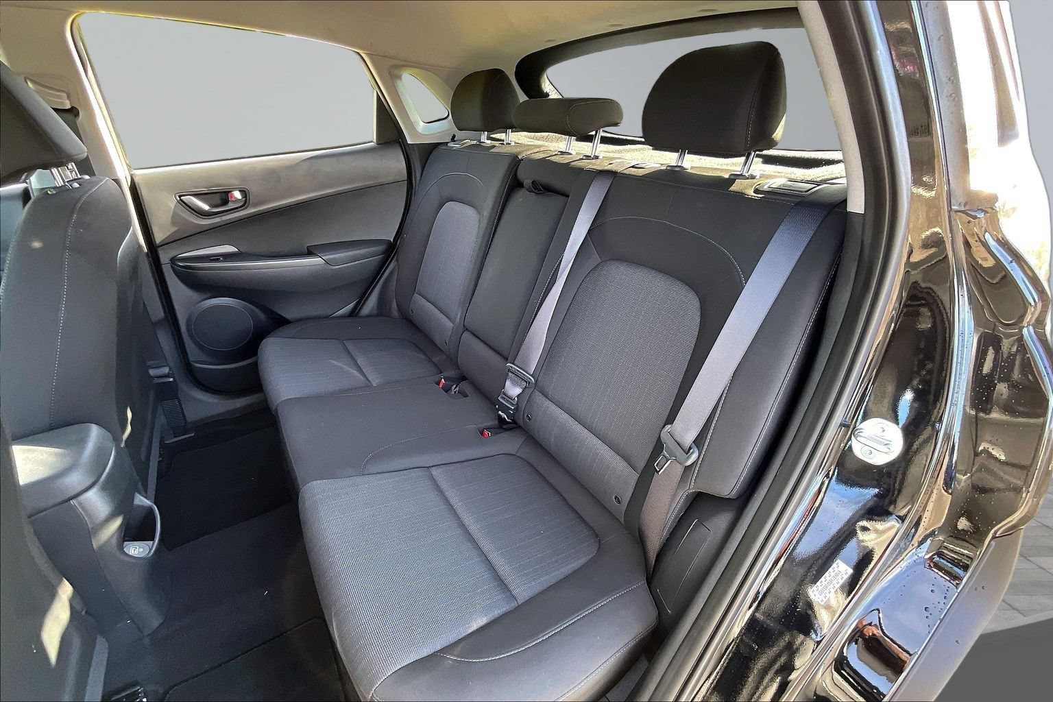 Used 2023 Hyundai Kona SEL AWD/4WD image 26