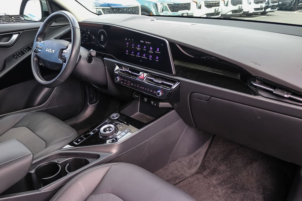 Certified 2023 Kia Niro Wind FWD image 15