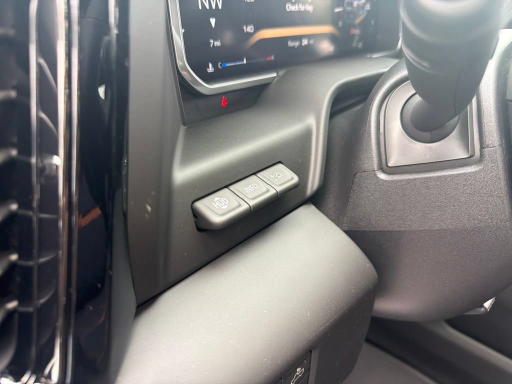 New 2026 GMC Sierra 2500 AT4 w/ AT4 Premium Plus Package AWD/4WD image 18