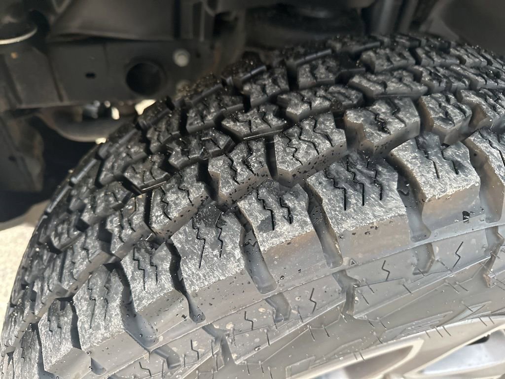 Used 2018 Jeep Wrangler Sport image 31