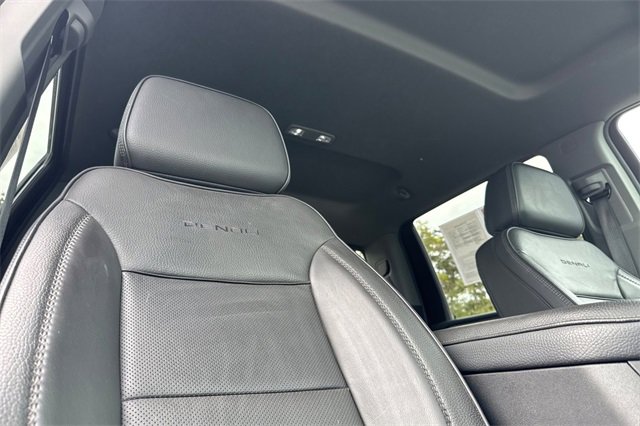 Used 2025 GMC Sierra 3500 Denali image 20