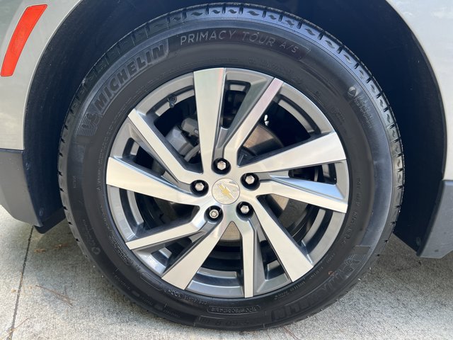 Used 2024 Chevrolet Equinox LT FWD image 12