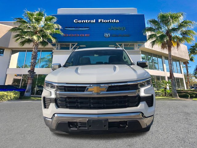 Used 2023 Chevrolet Silverado 1500 LT AWD/4WD image 3