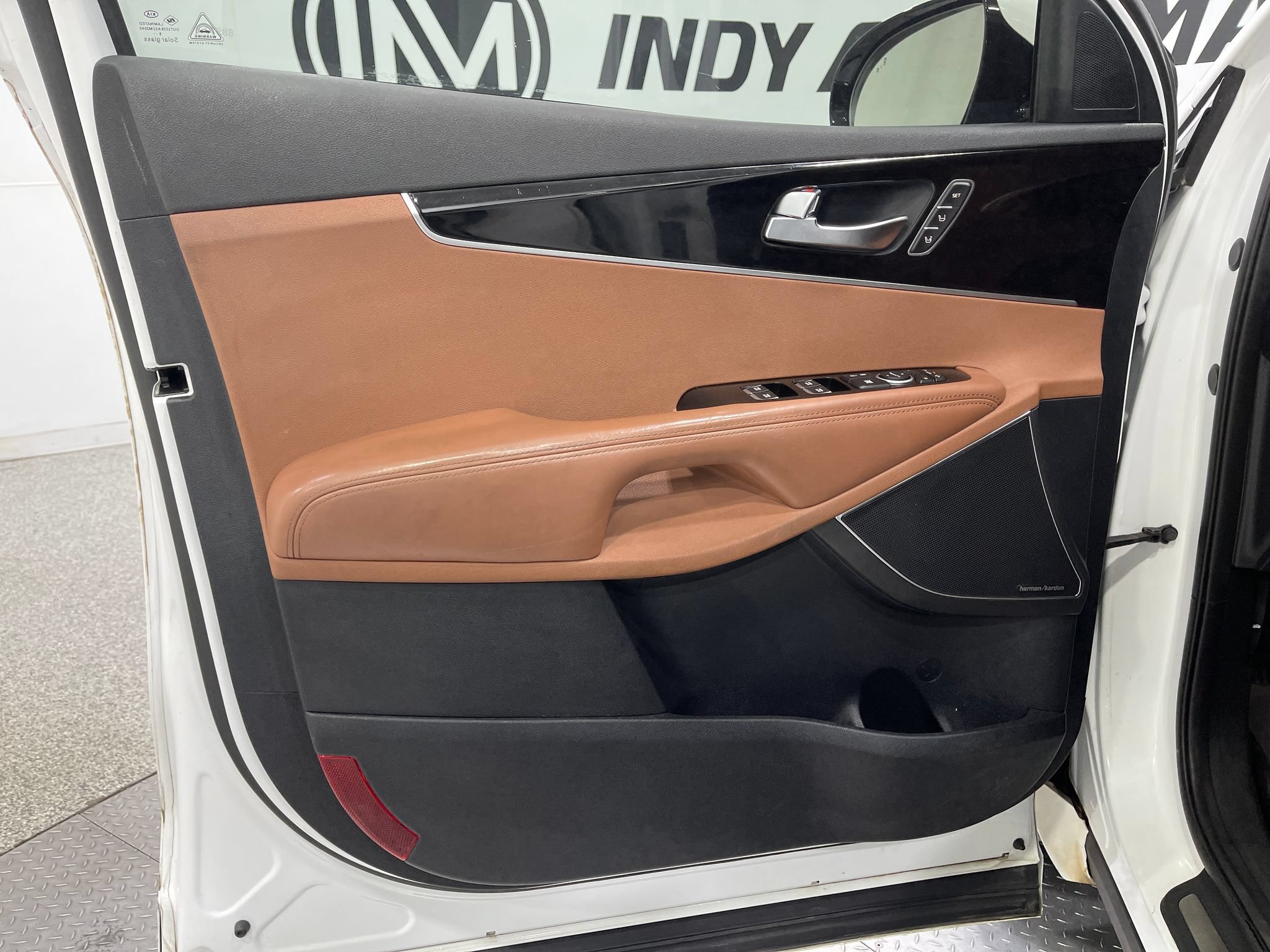 Used 2019 Kia Sorento SX FWD image 15