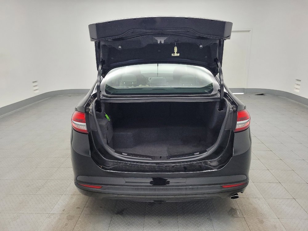 Used 2018 Ford Fusion S FWD image 29