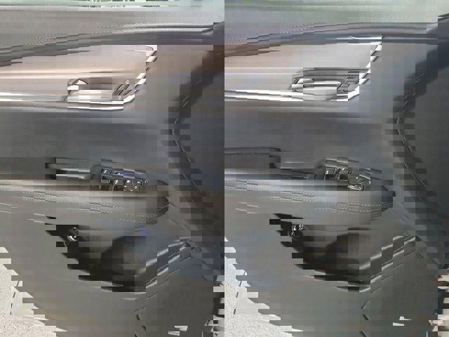 Certified 2023 Cadillac XT5 Luxury image 15