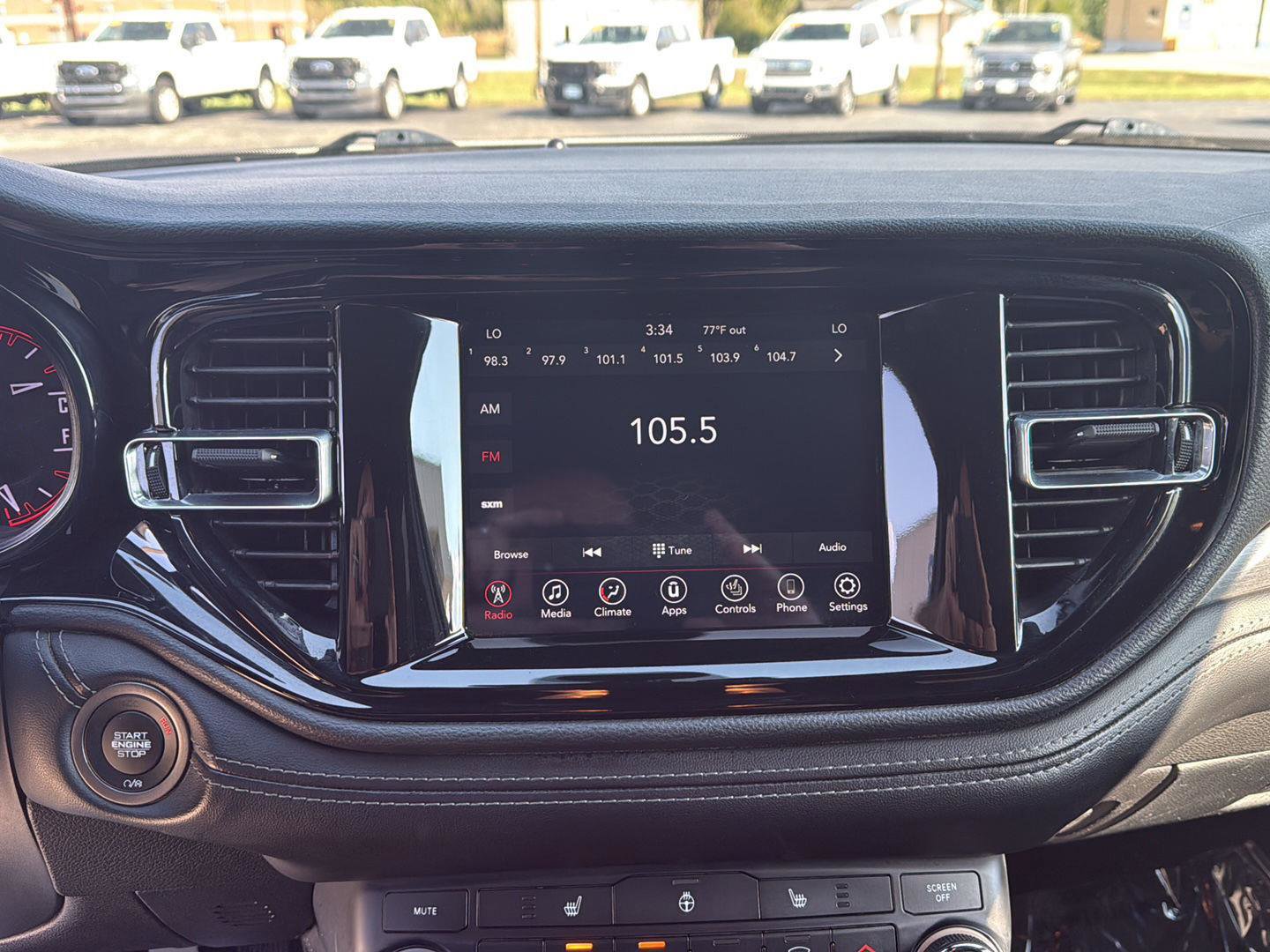 Used 2023 Dodge Durango SXT image 24