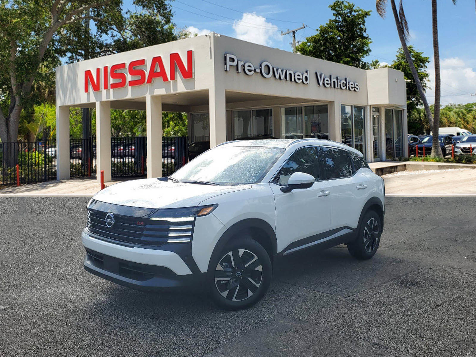 Certified 2025 Nissan Kicks SR