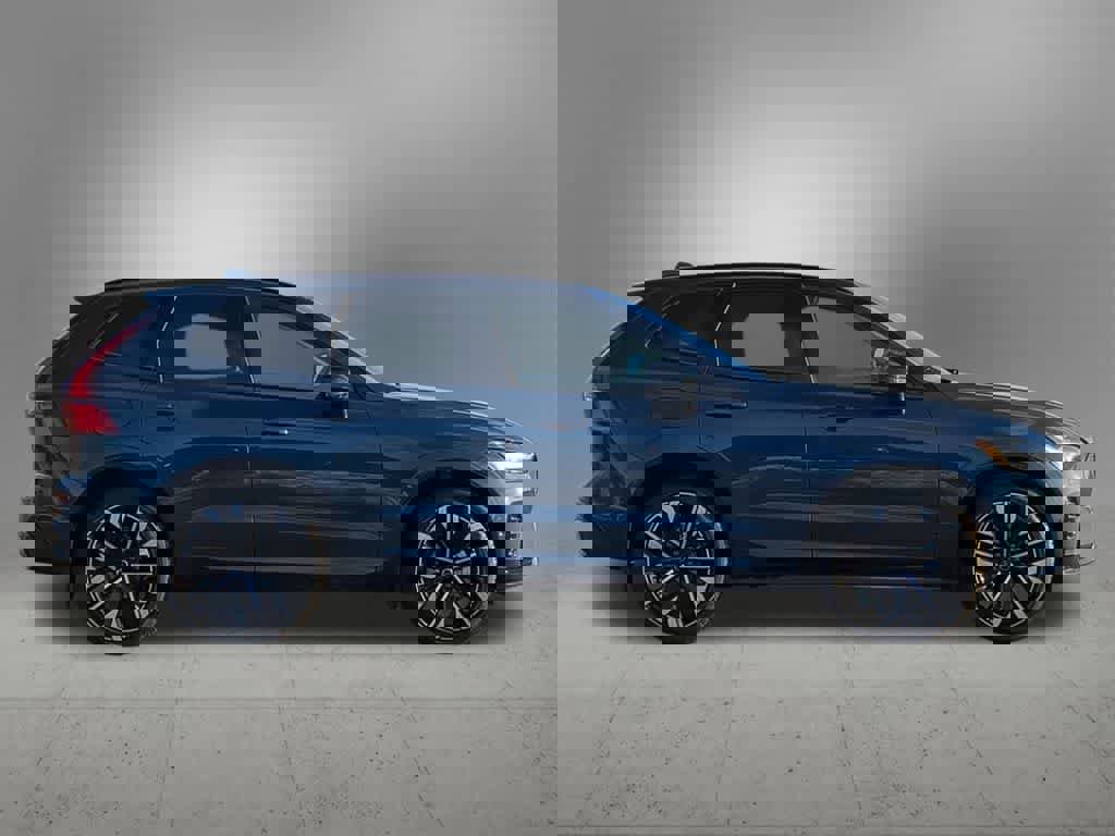 New 2026 Volvo XC60 B5 Ultra w/ Protection Package Premier image 7