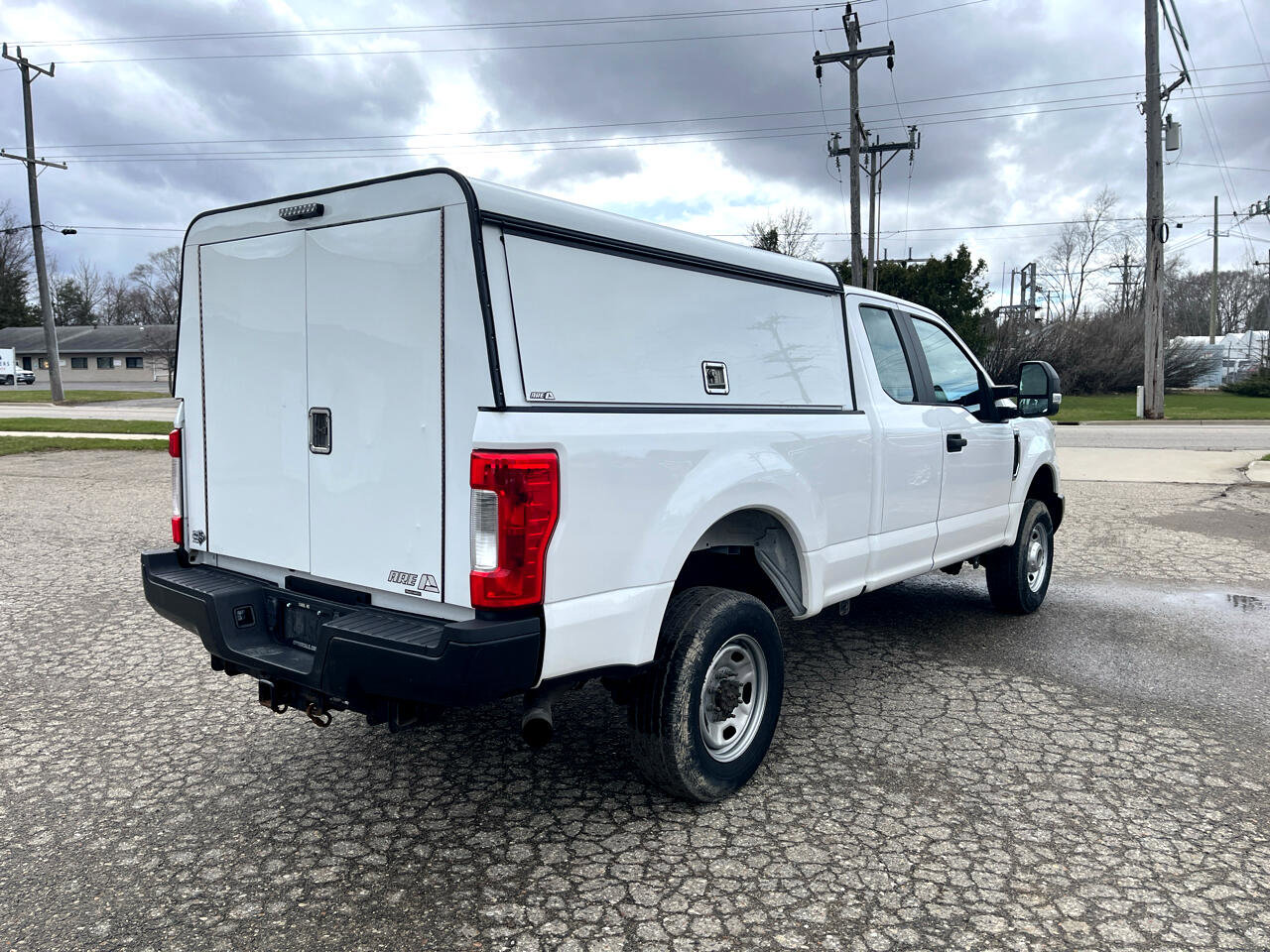 Used 2019 Ford F250 XL w/ Power Equipment Group image 5