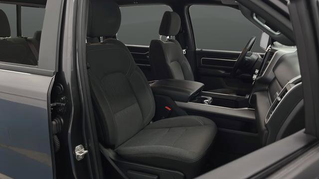 Used 2023 RAM 1500 Big Horn image 24