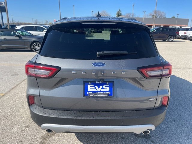 New 2024 Ford Escape SE image 4