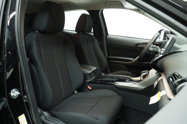 New 2026 Mitsubishi Eclipse Cross LE AWD/4WD image 18