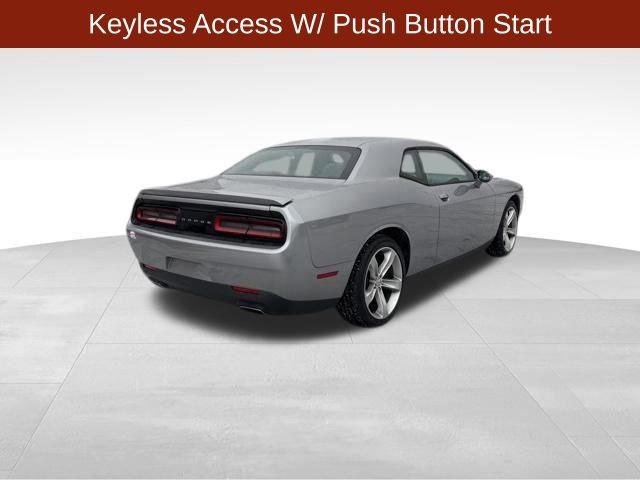 Used 2016 Dodge Challenger SXT w/ Super Sport Group (SS/T) image 7