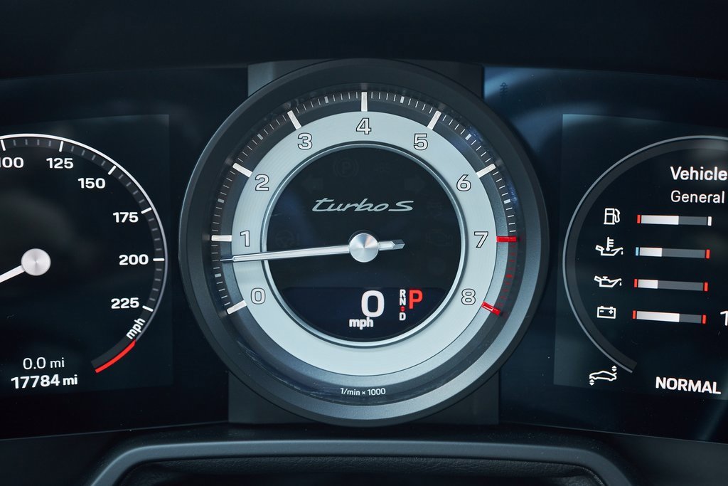 Used 2022 Porsche 911 Turbo S image 58