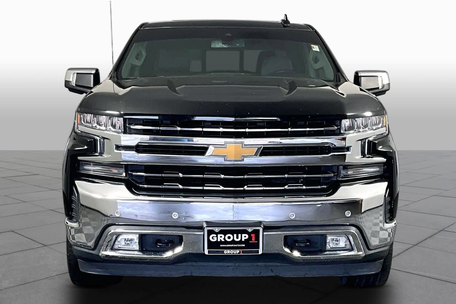 Used 2019 Chevrolet Silverado 1500 LTZ w/ LTZ Texas Edition RWD image 4