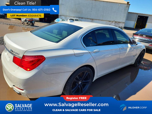Used 2010 BMW 750i xDrive AWD/4WD image 4