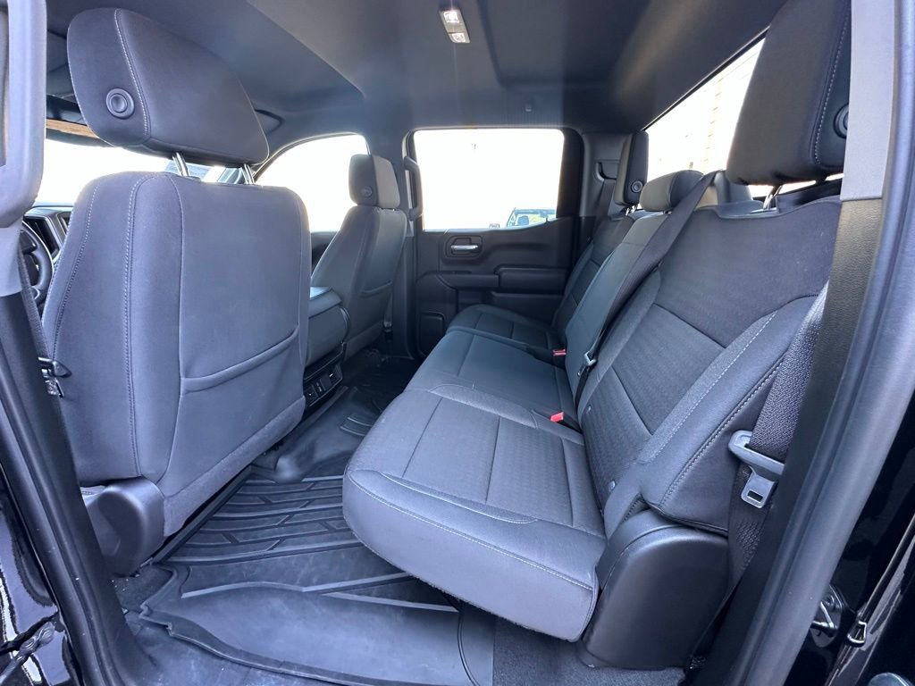 Used 2024 Chevrolet Silverado 1500 Custom Trail Boss w/ LPO, Dark Essentials Package AWD/4WD image 16