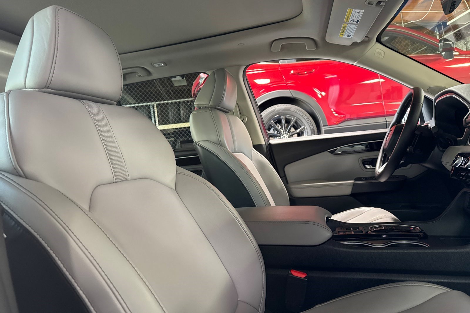 Certified 2024 Honda Pilot Touring image 32