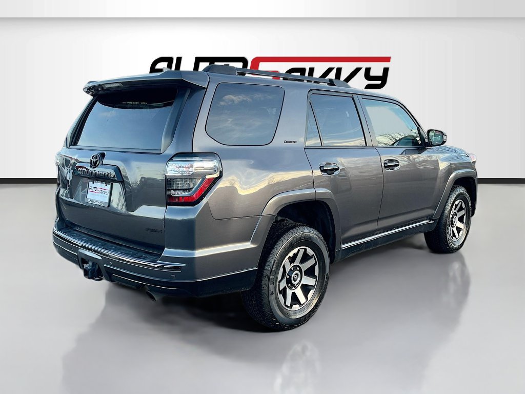Used 2021 Toyota 4Runner Nightshade AWD/4WD image 7
