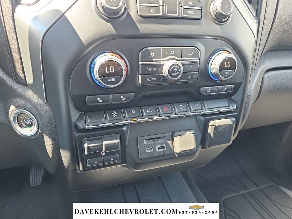 Used 2019 Chevrolet Silverado 1500 LT w/ All-Star Edition AWD/4WD image 19