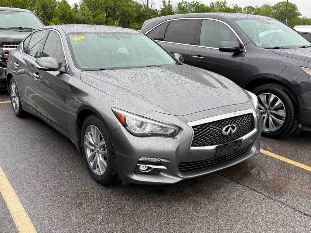 Used 2015 INFINITI Q50 Premium w/ Navigation Package AWD/4WD image 3