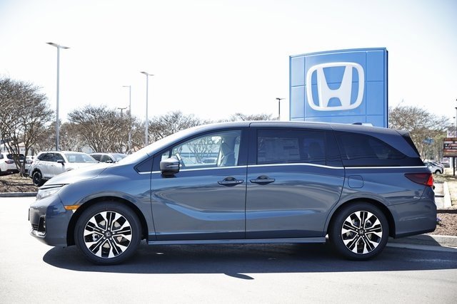 New 2026 Honda Odyssey Elite image 4