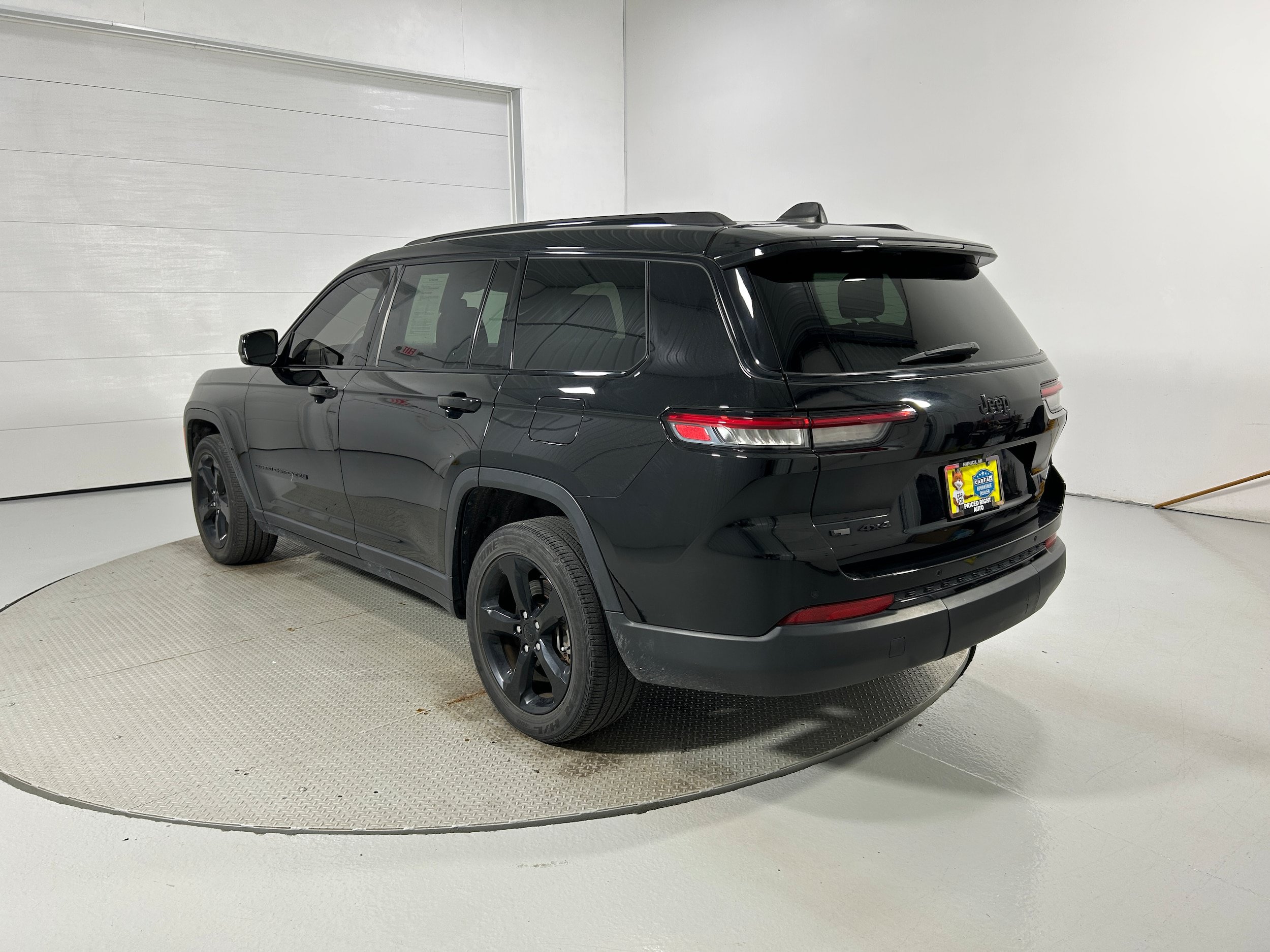Used 2021 Jeep Grand Cherokee L Laredo AWD/4WD image 22