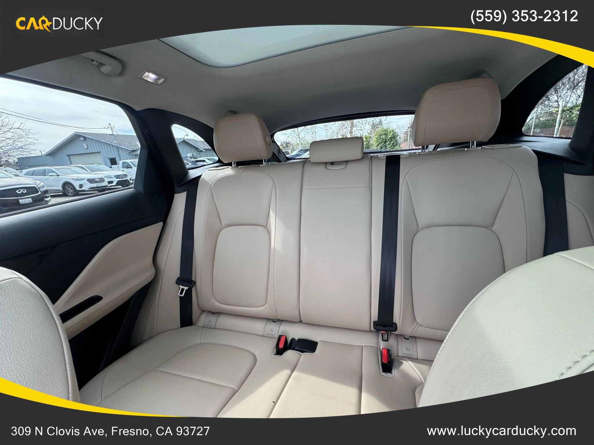 Used 2017 Jaguar F-PACE Premium image 17