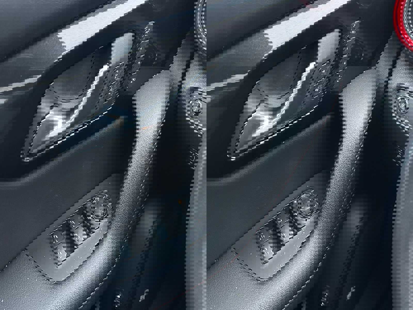 Used 2022 Chevrolet Blazer RS w/ Enhanced Convenience Package image 33