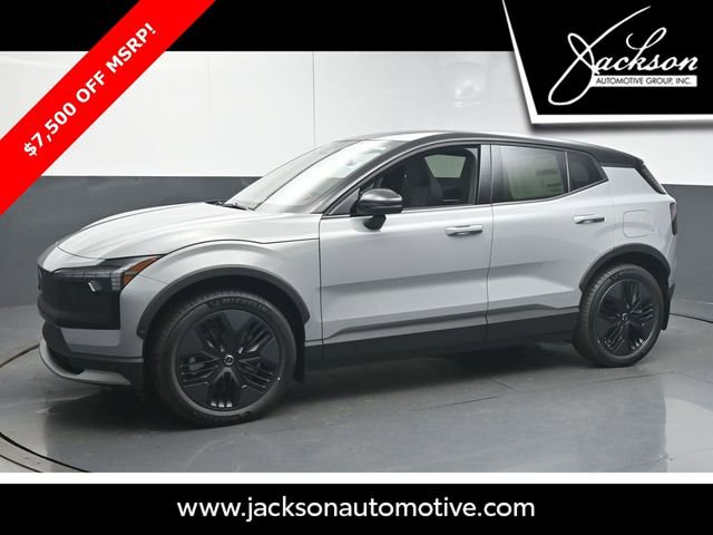 Used 2026 Volvo EX30 Cross Country Ultra w/ Protection Package Premier image 4