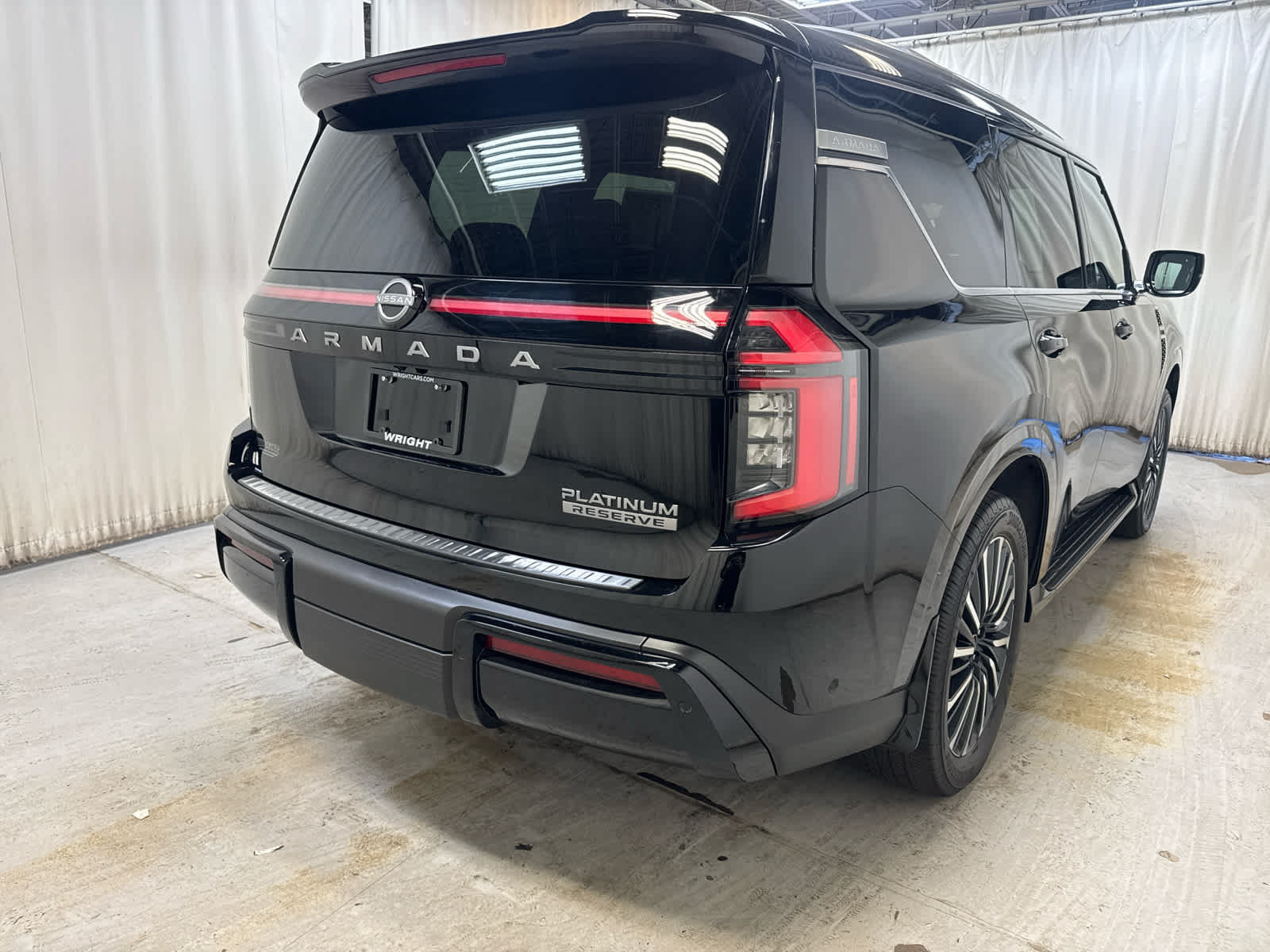 Certified 2026 Nissan Armada Platinum Reserve AWD/4WD image 10