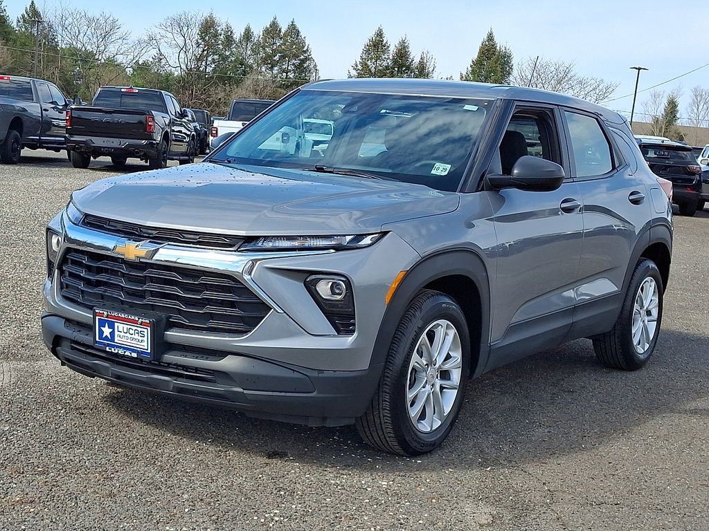 Used 2025 Chevrolet TrailBlazer LS image 5