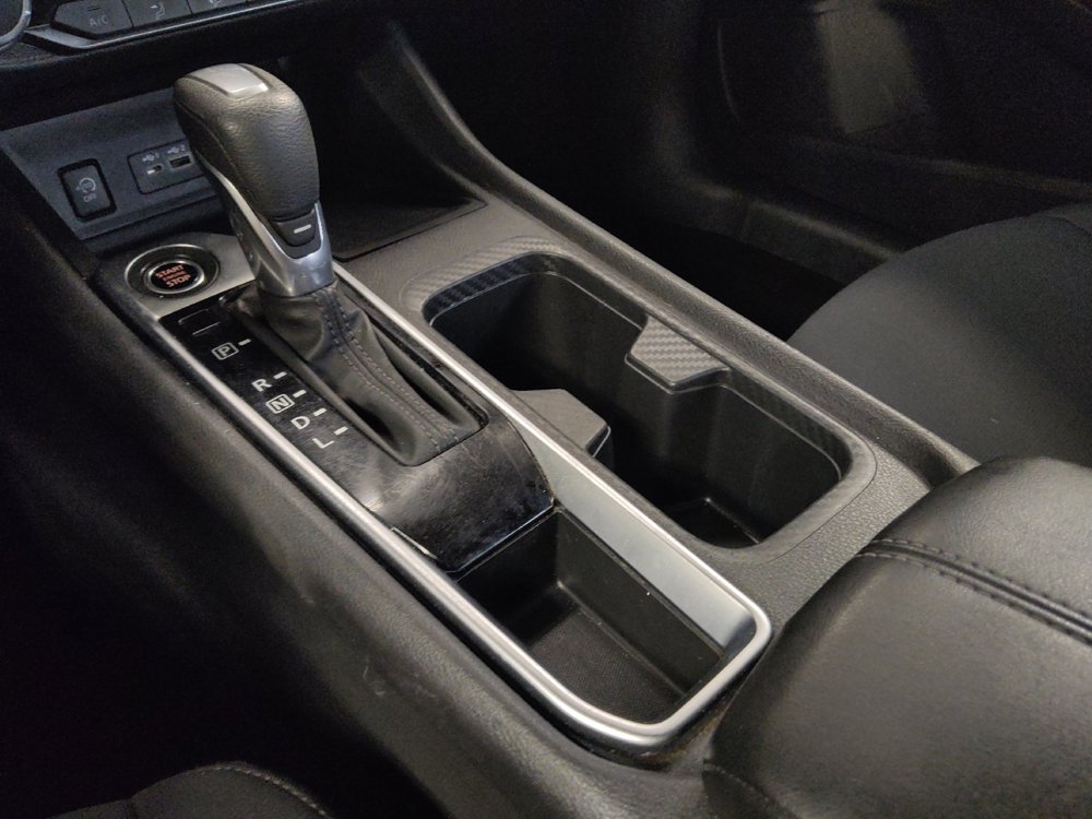Used 2024 Nissan Sentra SV FWD image 26