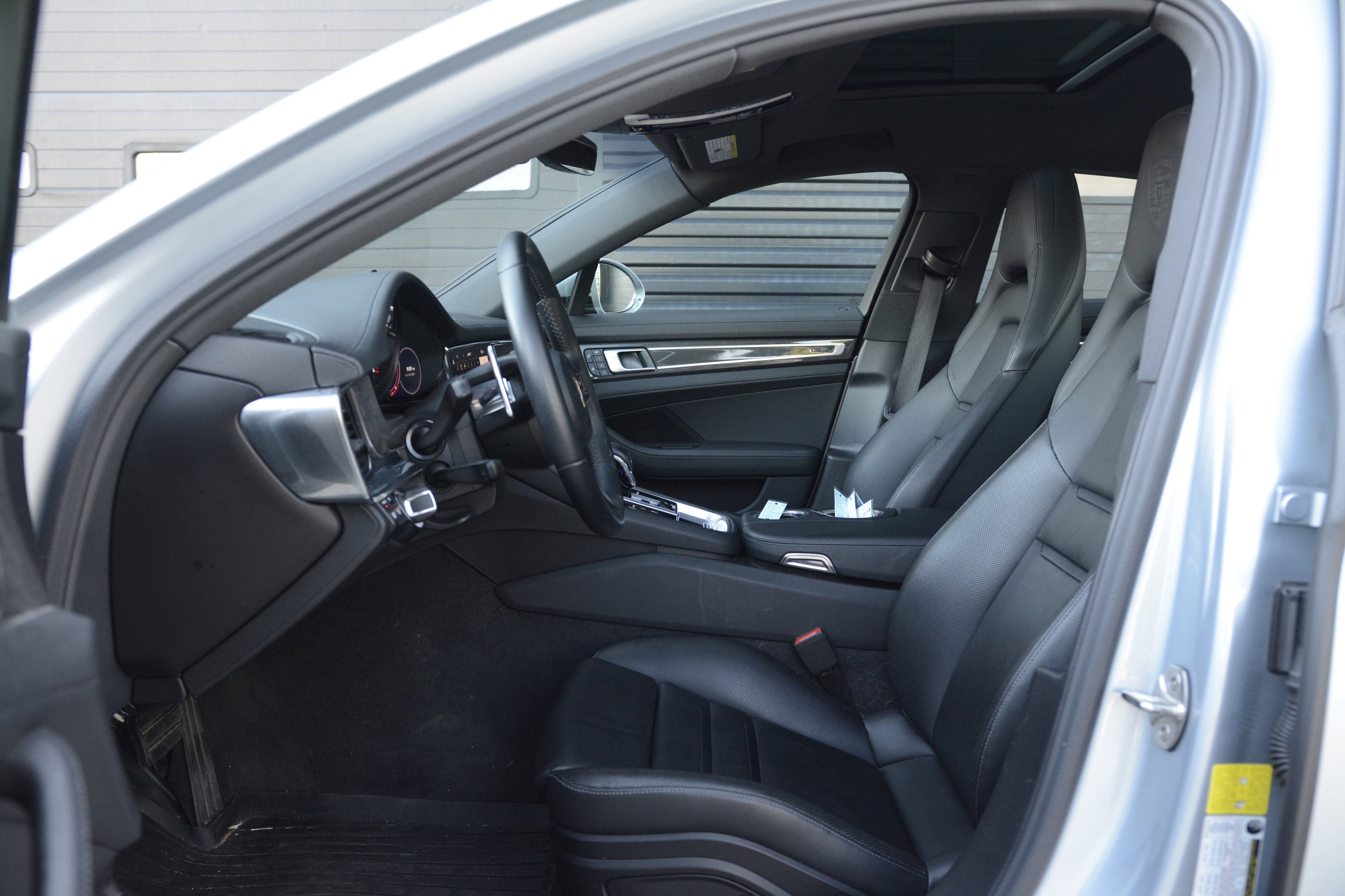 Certified 2023 Porsche Panamera Platinum Edition RWD image 15