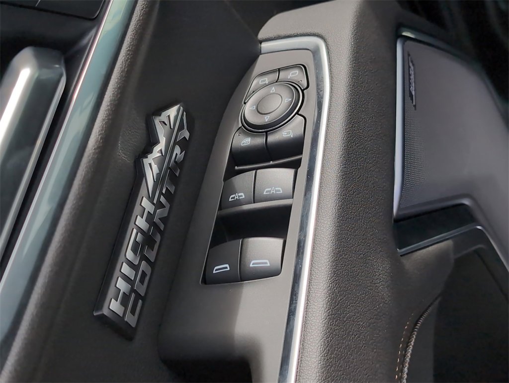 New 2026 Chevrolet Silverado 1500 High Country w/ LPO, Dark Essentials Package image 12
