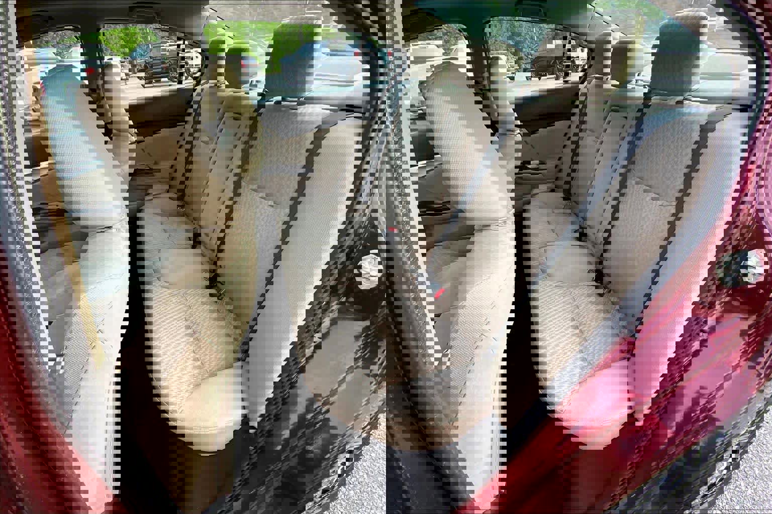 Used 2015 Honda Civic EX image 19