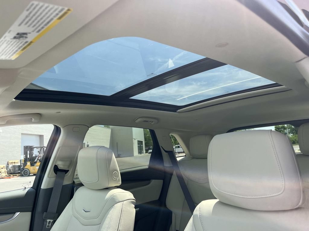New 2026 Cadillac XT5 Premium Luxury w/ Driver Assist Package AWD/4WD image 27