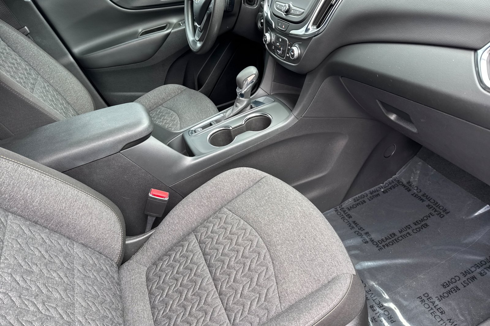 Used 2022 Chevrolet Equinox LT w/ LPO, Floor Liner Package FWD image 15