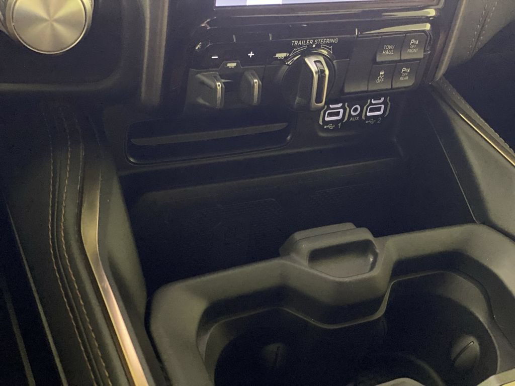 Used 2024 RAM 1500 Limited AWD/4WD image 23
