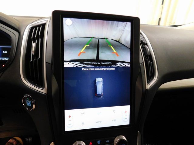 Used 2024 Ford Edge SE w/ Black Appearance Package image 29