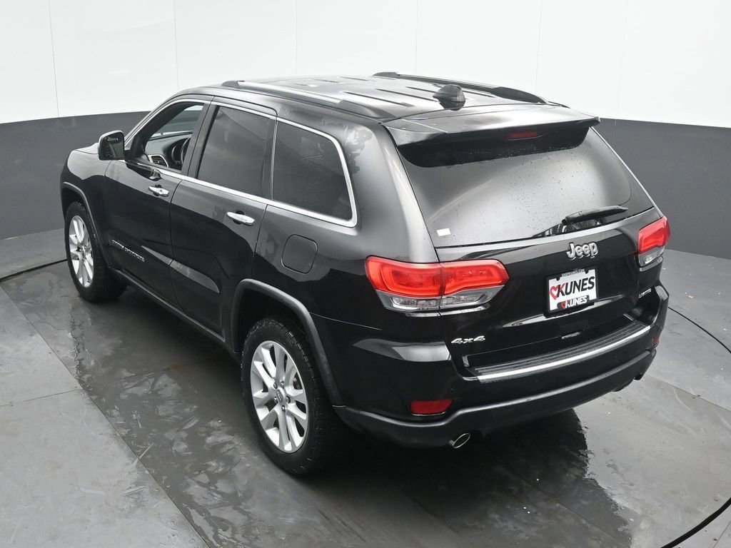 Used 2017 Jeep Grand Cherokee Limited image 43