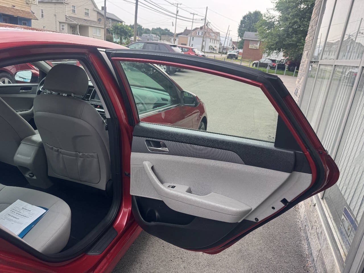 Used 2018 Hyundai Sonata SE FWD image 17
