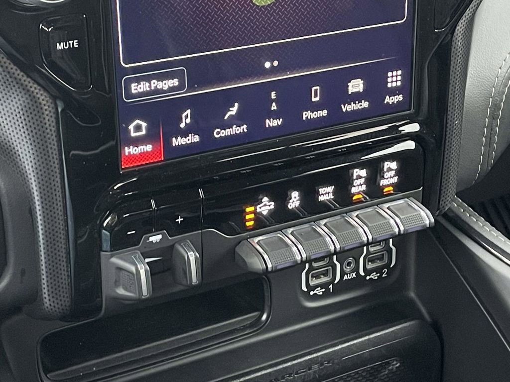 Certified 2022 RAM 1500 Limited image 38