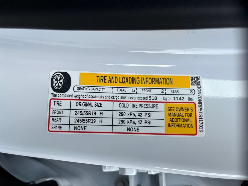 Used 2026 Chevrolet Equinox EV LT FWD image 20