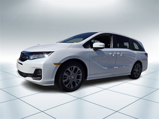 New 2026 Honda Odyssey Touring image 2
