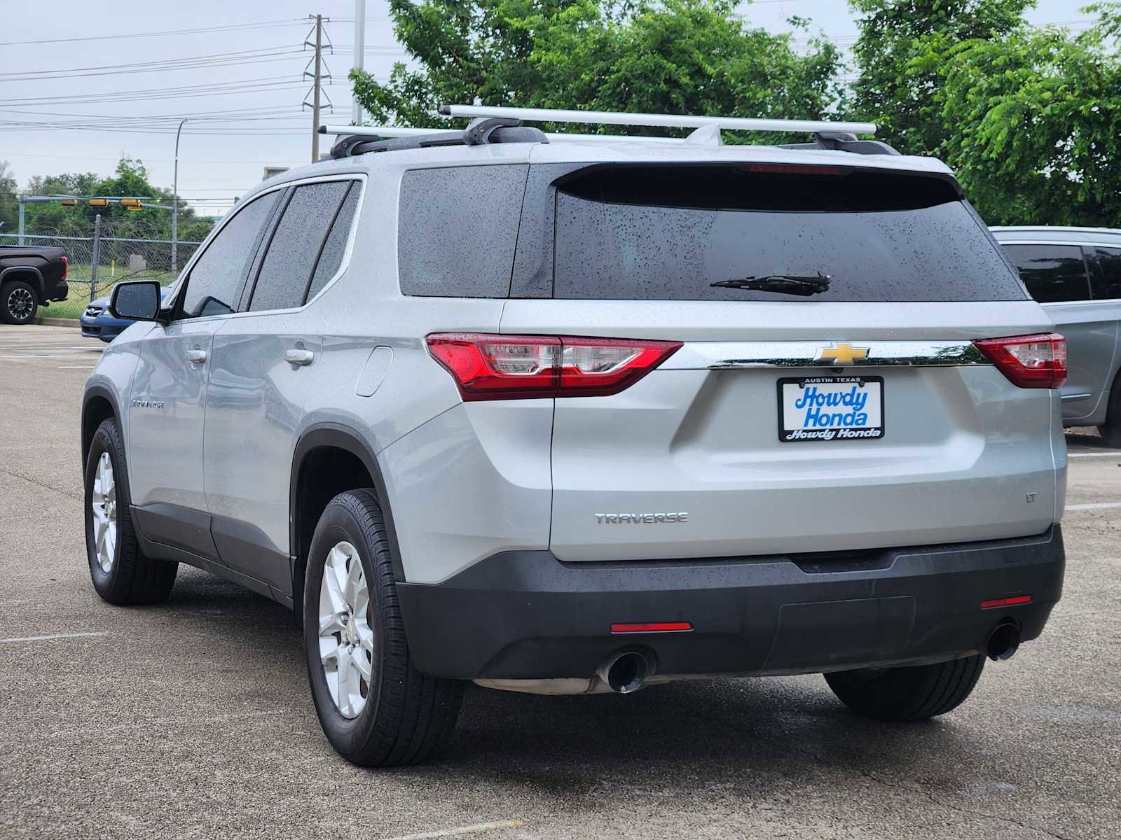 Used 2019 Chevrolet Traverse LT FWD image 5